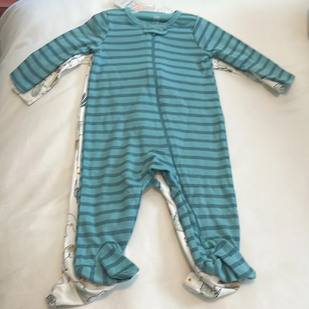 Carter’s 2 pack baby boy Sleep ‘n Play set